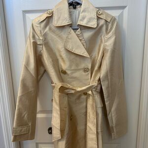Women's Cream Lightweight Trench Coat